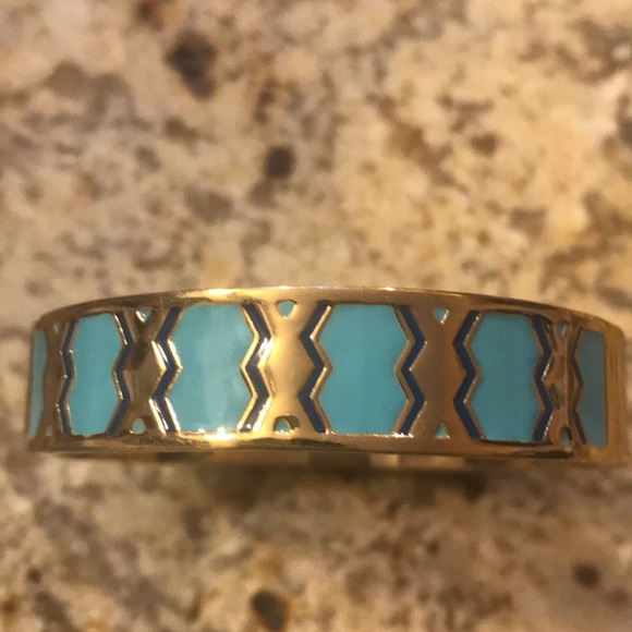Turquoise gold snap closure bracelet